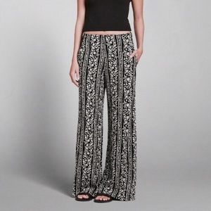 Abercrombie flowy pattern pants